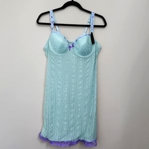 Intimate Supportive Lacey‎ Slip B to C cup size NWT Donna l'oren
